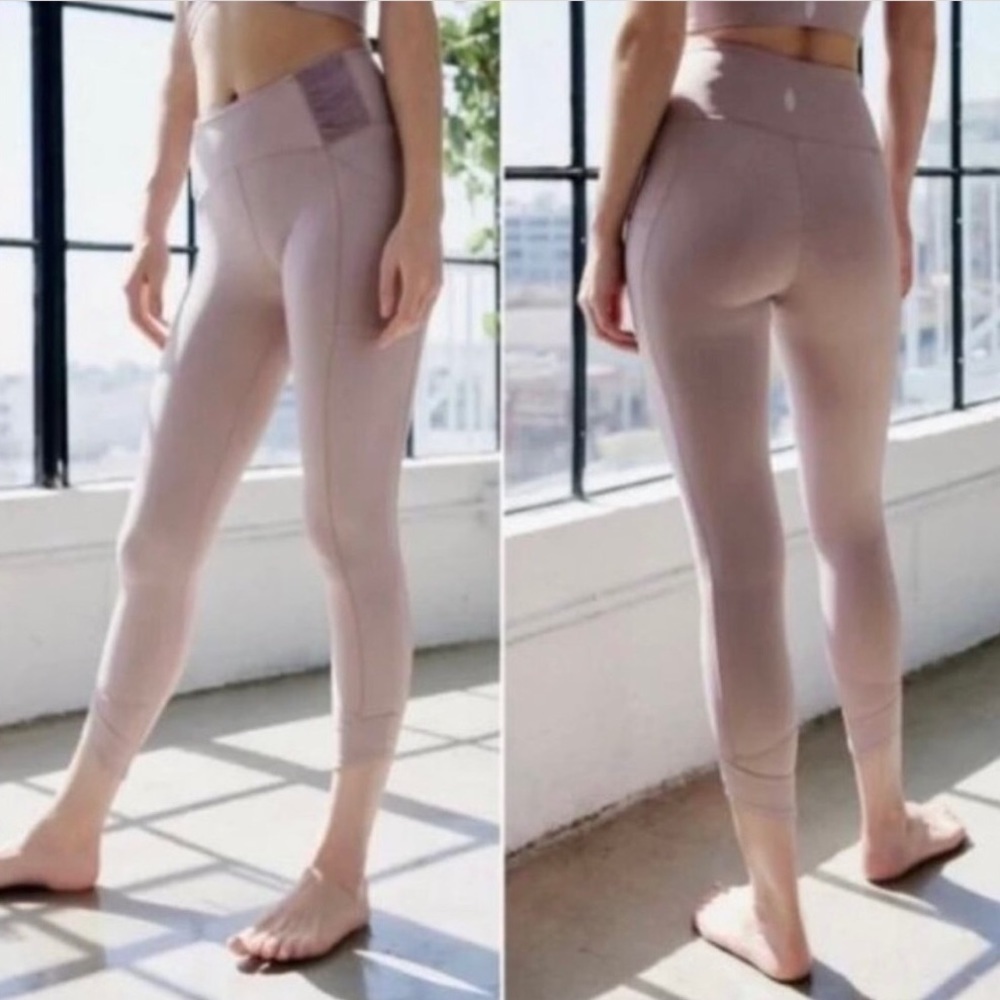 Free People Movement Women M Dusty Pink High Rise Wonderstruck Velvet Leggings